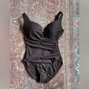 Miraclesuit Eacape Allover Slimming Brown Size 14 One-Piece Swimsuit NWOT